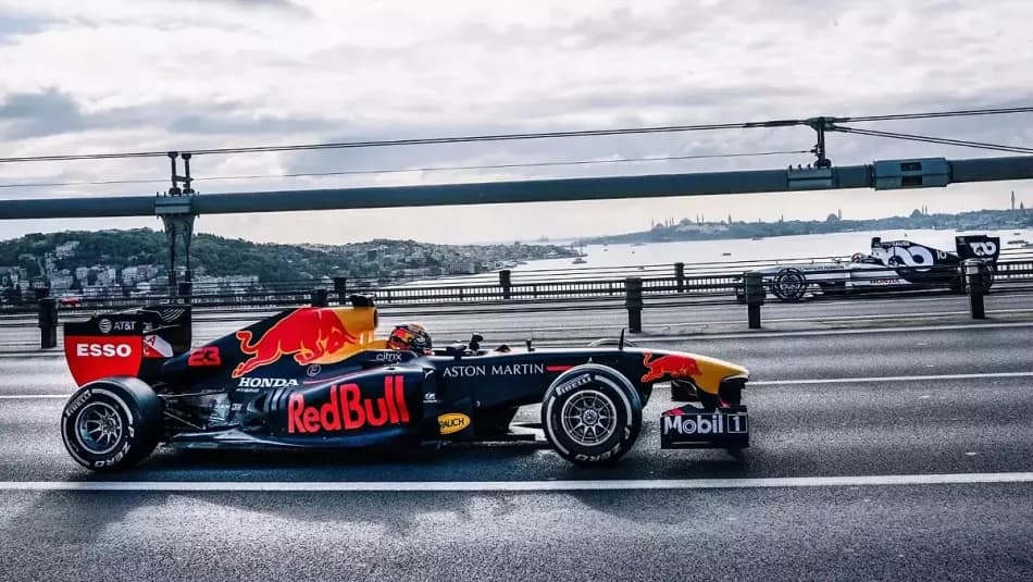 Formula 1’in Türkiye’ye dönüş sürecine ilişkin açıklamanın Dolmabahçe’de yapılacağı belirtildi