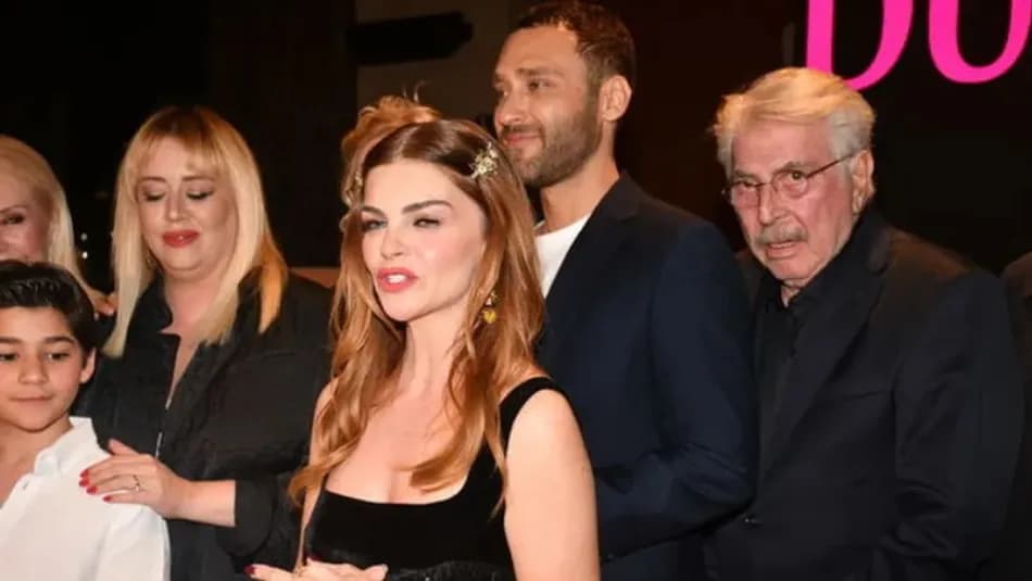 Pelin Karahan, Erdal Özyağcılar'la gala gecesindeki polemik iddialarını yalanladı