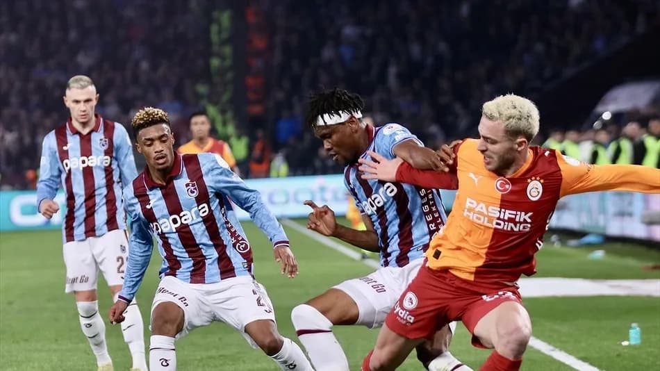 Trabzonspor, Galatasaray'ı 2-1 mağlup etti
