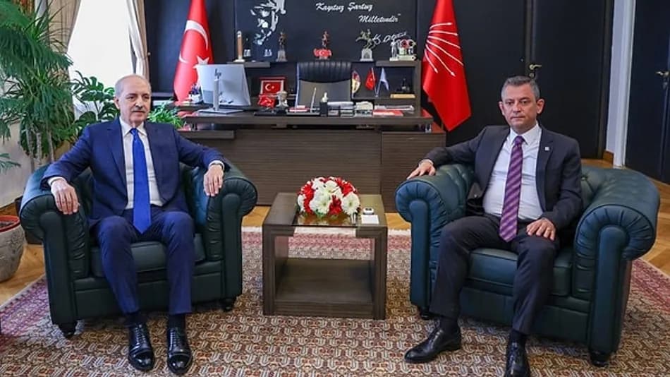Numan Kurtulmuş’tan CHP’deki yetki tartışmasına açıklama