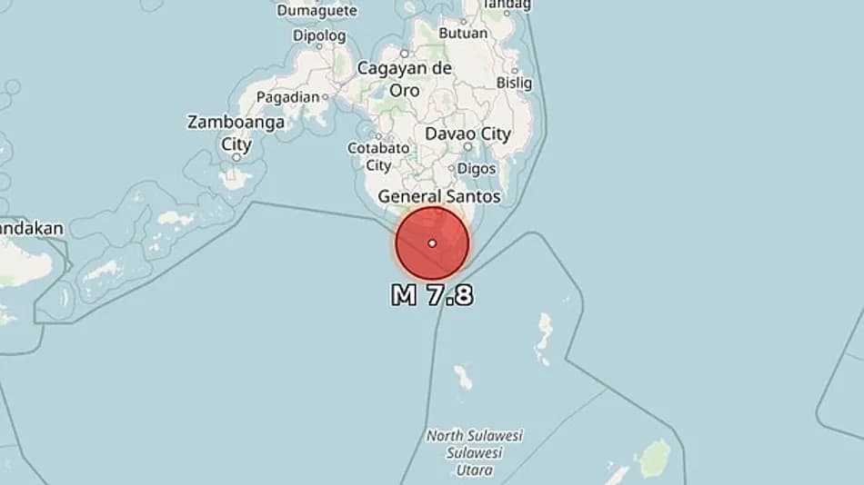 Filipinler’de 7,8 büyüklüğünde deprem ve tsunami uyarısı