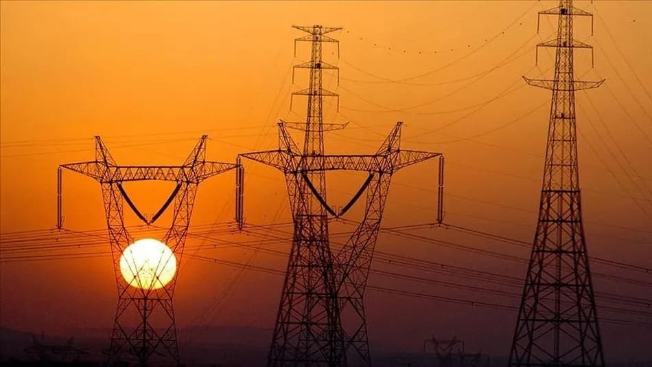 Elektrik ve doğal gaz tarifelerine zam yapıldı