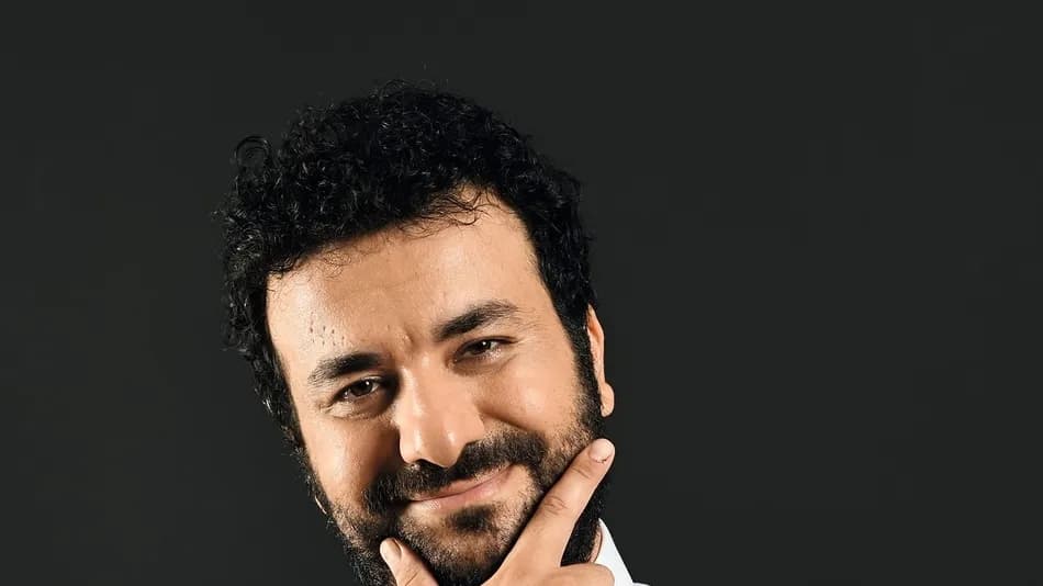 Hasan Can Kaya ile Duygu Karabaş nişanlandı