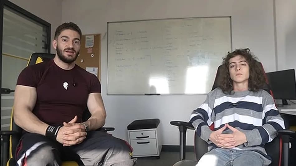 Filozof Atakan Testo Taylan Yayınında Son Haliyle Gündem Oldu