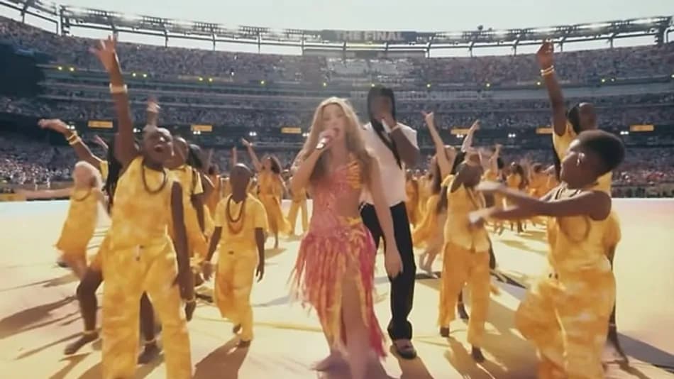 Shakira’nın Dünya Kupası Finali Performansı Gündem Oldu