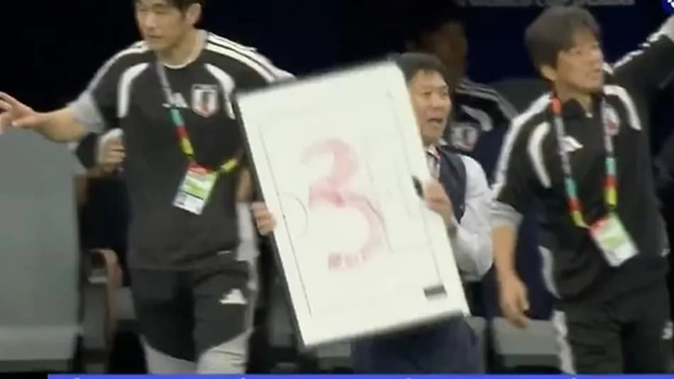 Hajime Moriyasu’nun beyaz tahta hamlesi viral oldu