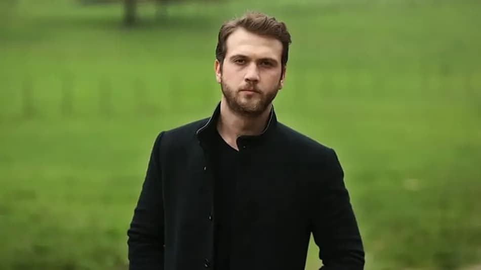 Aras Bulut İynemli’ye Kanal D dizisinden başrol teklifi