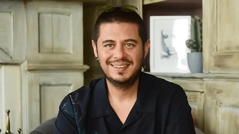 Mehmet Cem Karcı kimdir, hangi dizileri yönetti?