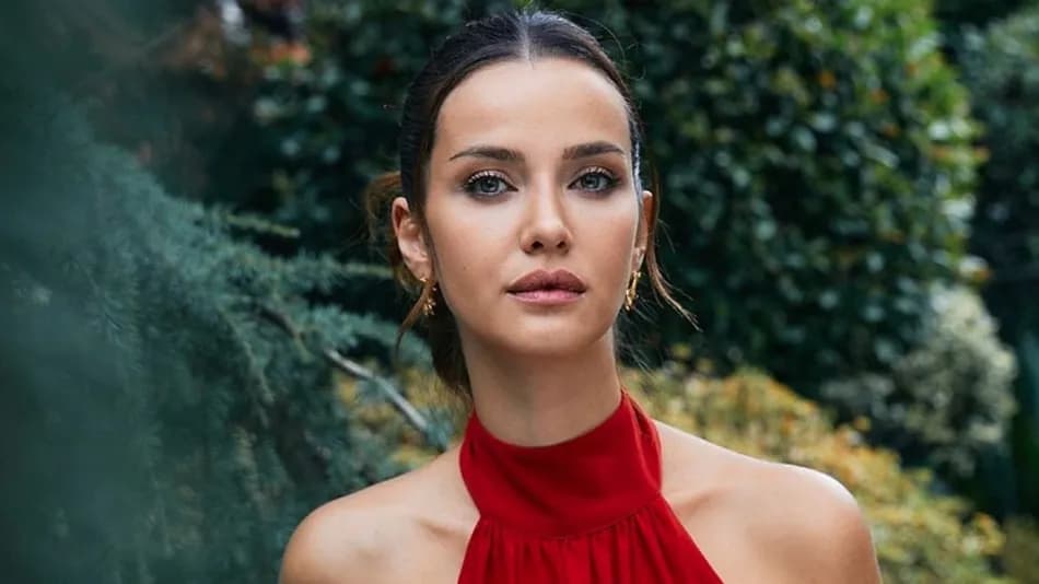 İrem Helvacıoğlu ile Ural Kaspar'ın düğün gününe ait görüntüleri yeniden gündeme geldi