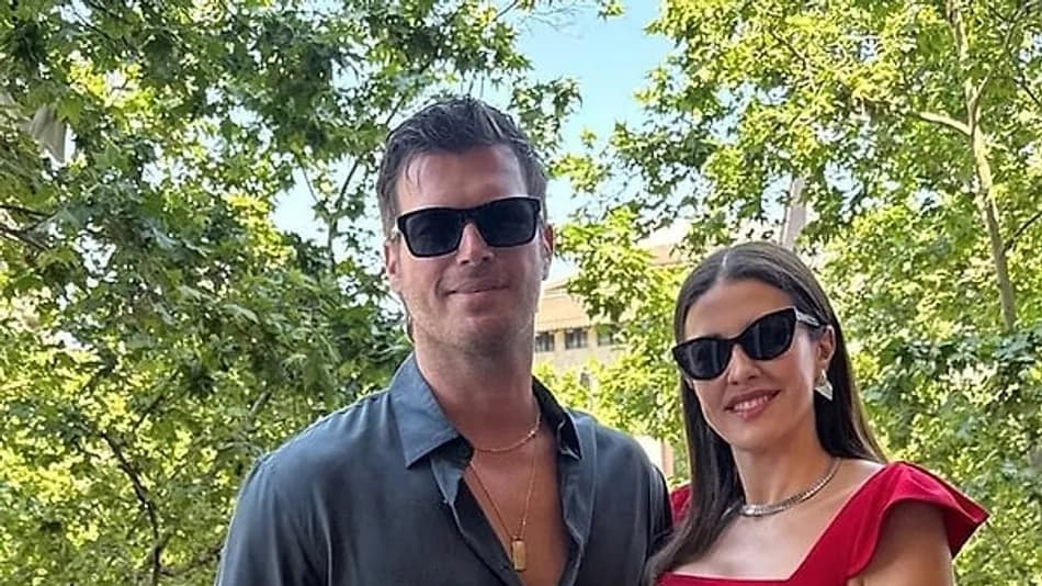 Kıvanç Tatlıtuğ ikinci bebek iddialarını yalanladı