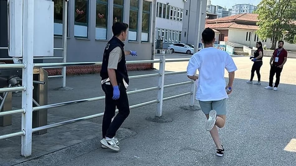 ÖSYM 15 Dakika Kuralında Geri Adım Atmıyor