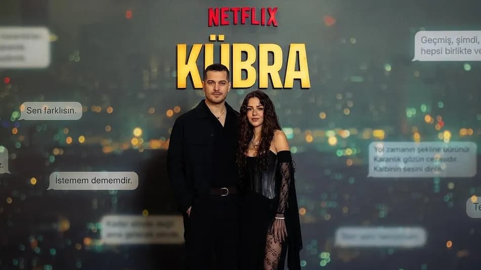 Çağatay Ulusoy, Aslıhan Malbora'nın doğum gününde sahneye çıktı