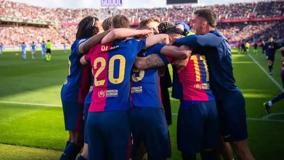 Barcelona, Real Madrid’i 2-0 yenerek şampiyonluğunu ilan etti
