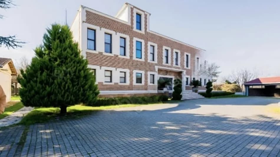Kurtlar Vadisi ve Poyraz Karayel Malikanesi Satışta