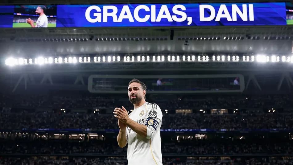 Dani Carvajal, Real Madrid'e gözyaşlarıyla veda etti