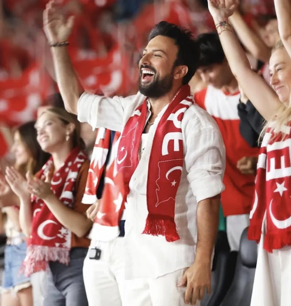 Tarkan, milli takım için yeni marş ihtimaline kapıyı açık bıraktı