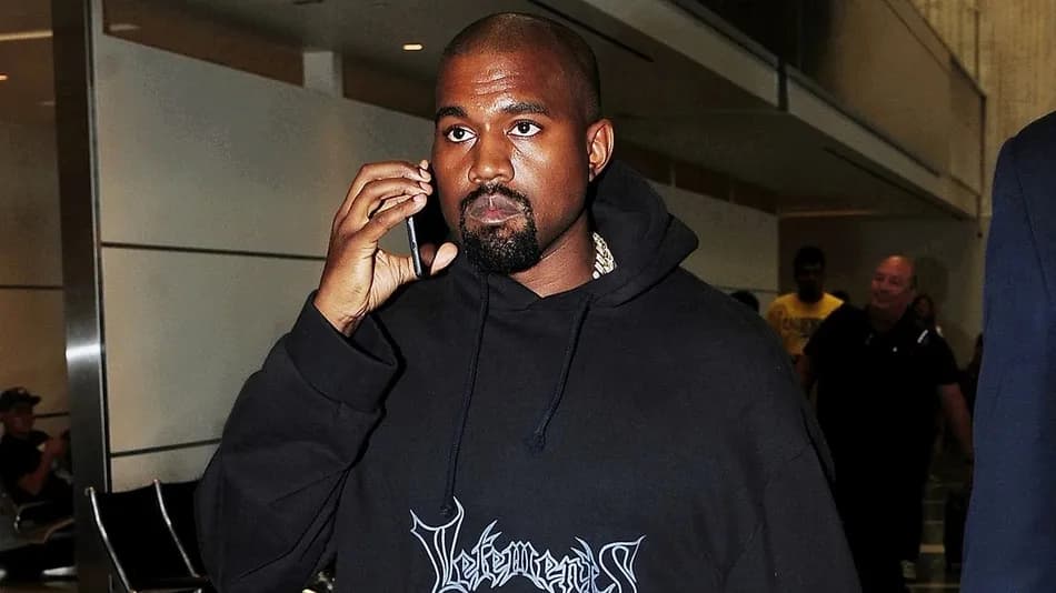 Kanye West İstanbul Konseri Öncesi Gece Kulübünde Görüntülendi