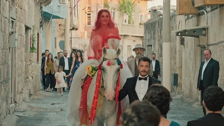 Mercan Köşk dizisi konusu, oyuncuları ve yayın tarihi