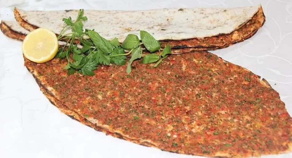 Fethiye’de 1450 liraya satılan lahmacunla ilgili işletmeye ceza kesildi