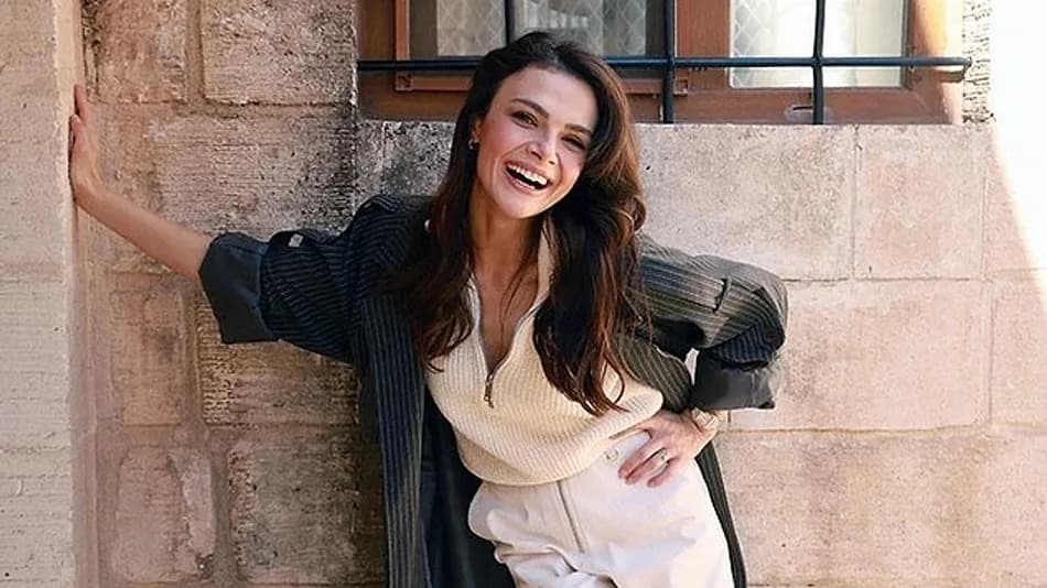 Sinem Ünsal hakkındaki gözaltı kararı sonrası Uzak Şehir çekimleri durdu