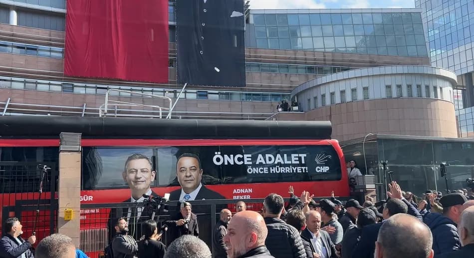 Kılıçdaroğlu'nun avukatı, CHP genel merkezinin teslimi için Ankara Emniyeti'ne başvurdu