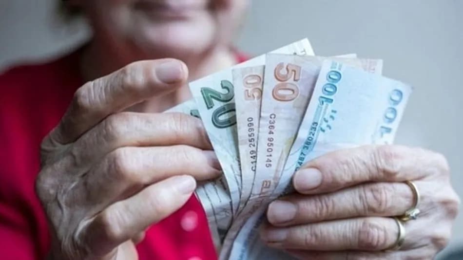 Emekli Maaşı Zammı ve Yaşlı Yoksulluğu Tartışması