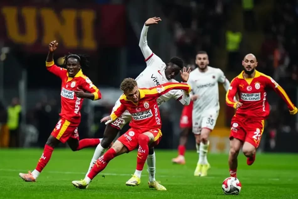 Gençlerbirliği, Galatasaray'ı 2-0 yenerek Türkiye Kupası'nda yarı finale yükseldi