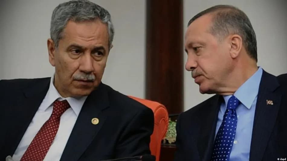 Bülent Arınç'tan CHP kararı için Yargıtay'a tedbirin kaldırılması çağrısı