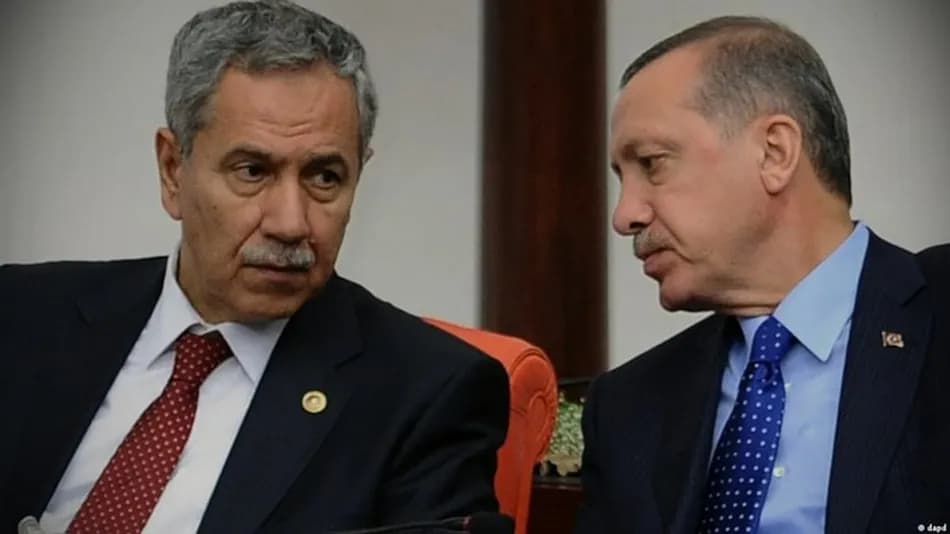 Bülent Arınç'tan CHP kararı için Yargıtay'a tedbirin kaldırılması çağrısı
