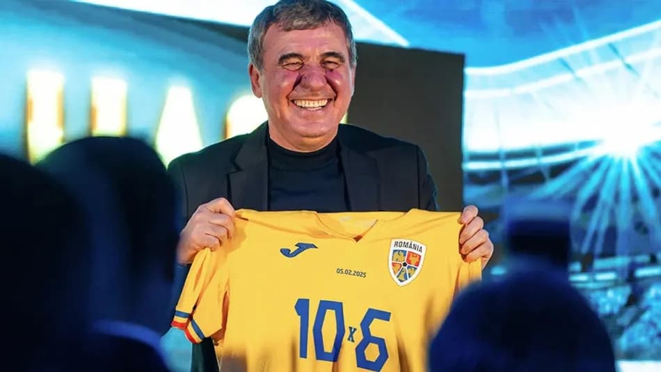 Romanya Milli Takımı'nın başına Gheorghe Hagi getirildi