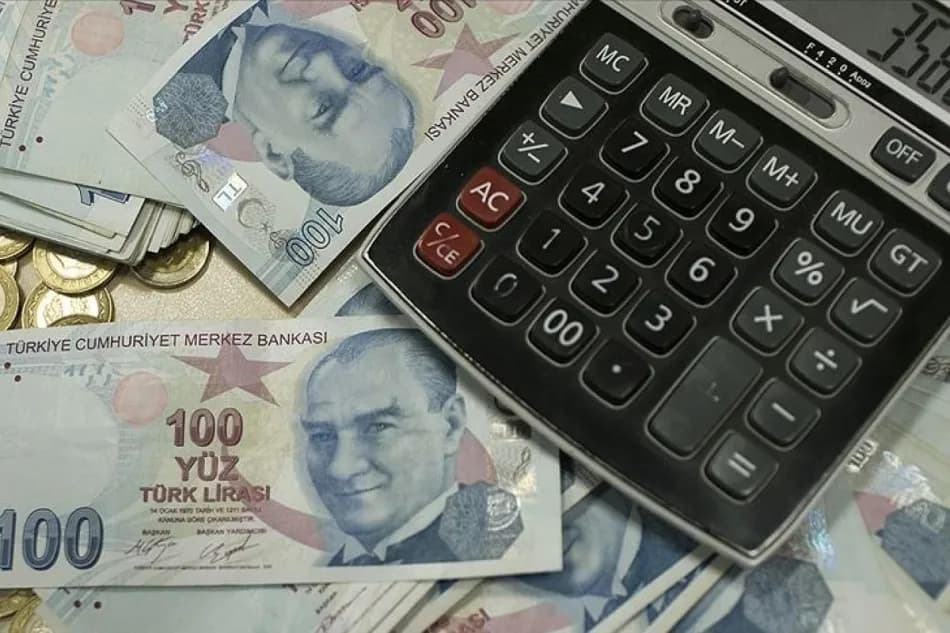 Emeklilik şartlarında yaş, prim ve sigorta başlangıcı belirleyici oluyor