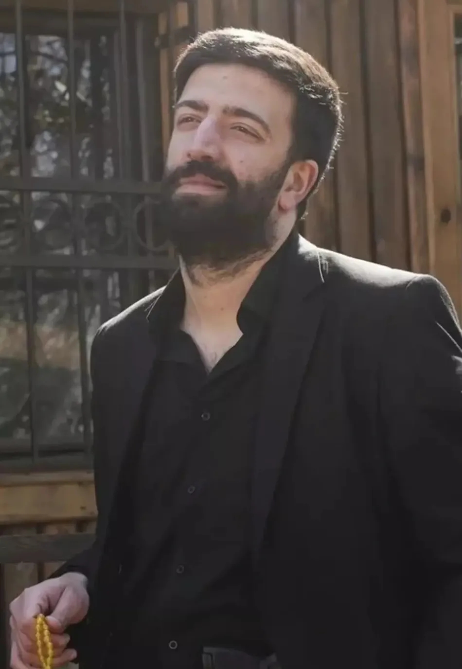 Esra Ruşan, hayatını kaybeden oyuncu Ramazan Tetik için paylaşım yaptı