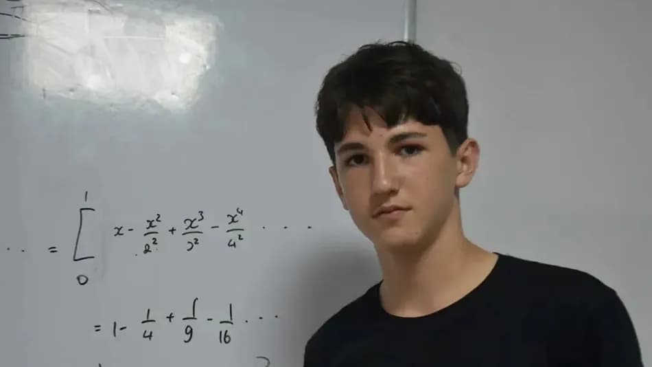 İzmirli 14 Yaşındaki Doruk Sabuncuoğlu Ford, German Math Olimpiyatları’nda Dünya Birincisi Oldu