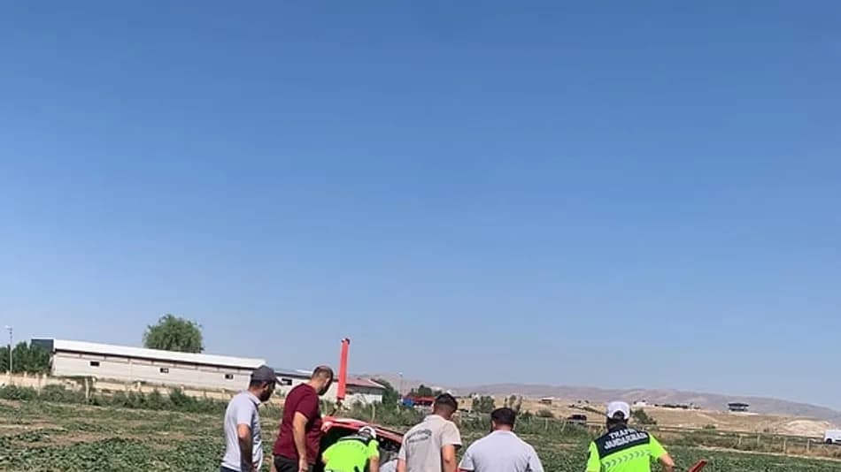 Ankara Sincan’da eğitim helikopteri düştü: 1 pilot öldü