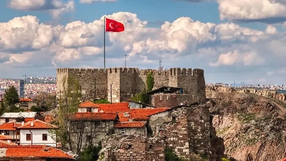 Ankara Valiliği NATO Zirvesi İçin 13 Gün Eylem Yasağı Açıkladı