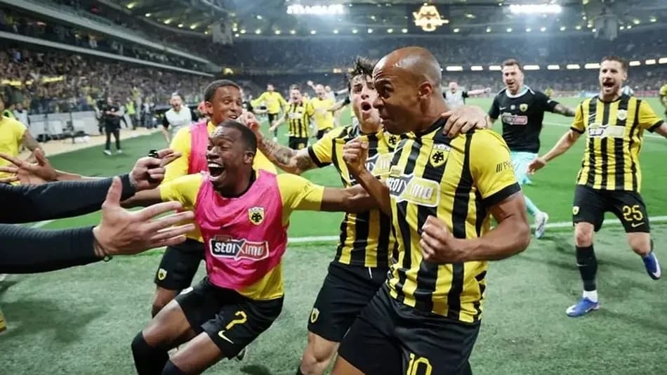 Joao Mario’nun uzatma dakikalarındaki golü AEK’e şampiyonluğu getirdi