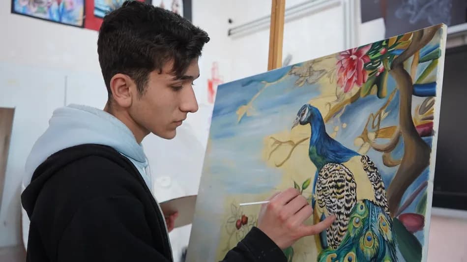 Şırnaklı öğrenci Hüsam Oral, ABD’de iki sanat okulundan kabul aldı