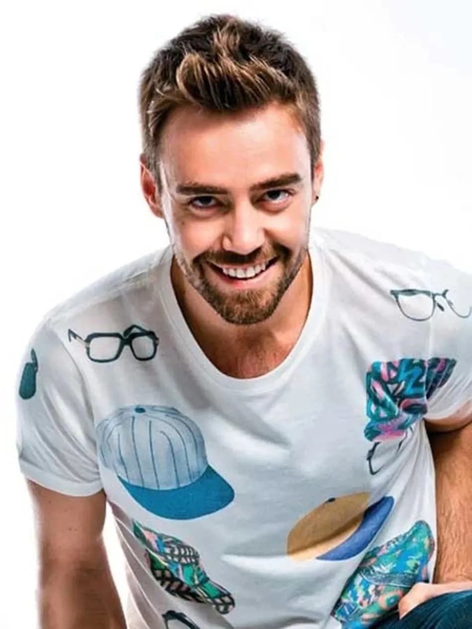 Murat Dalkılıç 13. burun ameliyatının ardından gündeme geldi