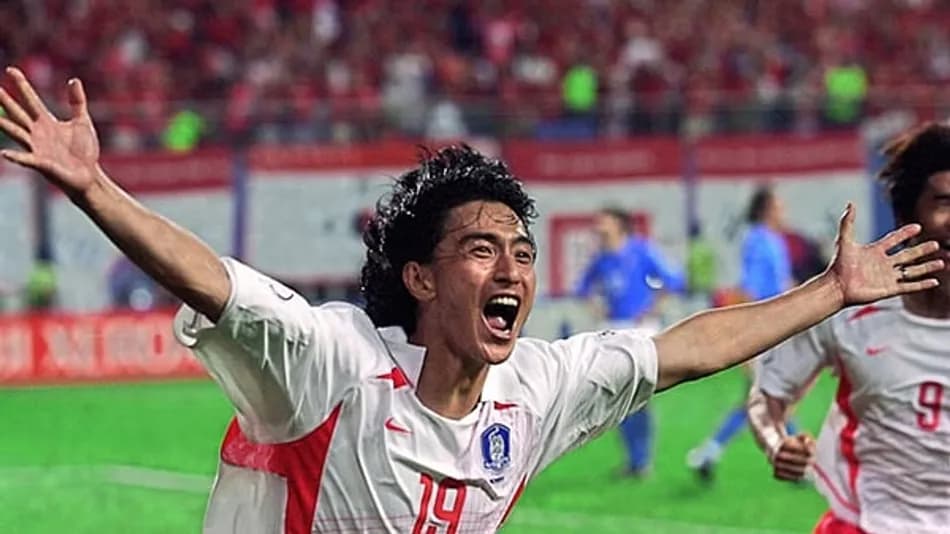 Ahn Jung-hwan’ın İtalya’ya Attığı Gol Hayatını Nasıl Değiştirdi?