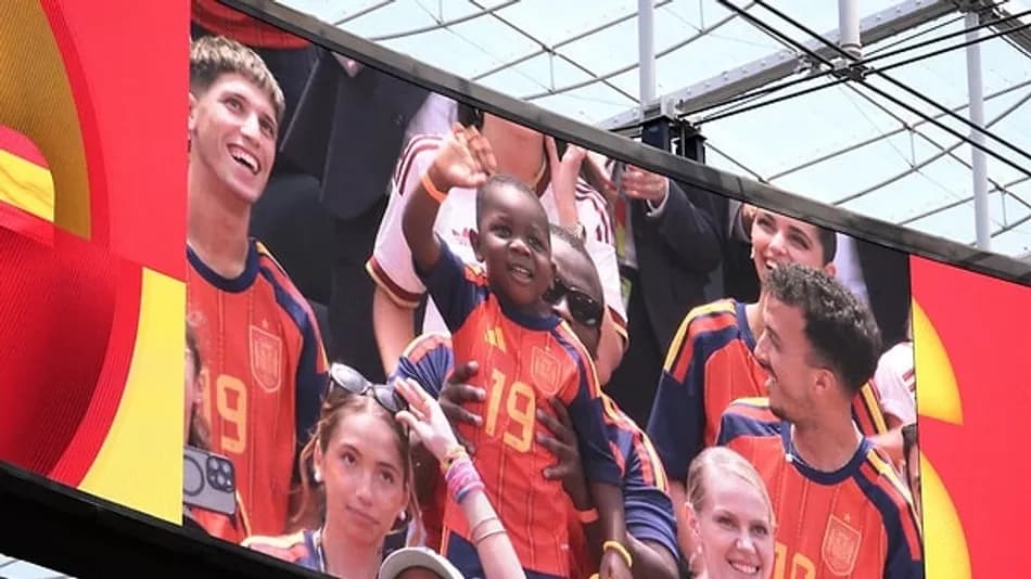 2030 FIFA Dünya Kupası formatı ve ev sahibi ülkeleri