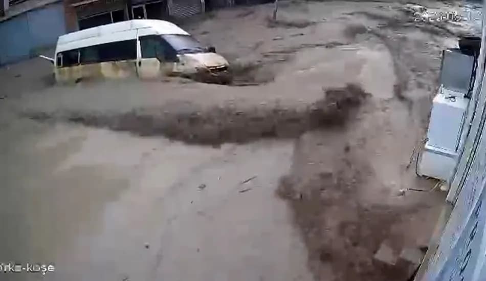 Samsun’un Havza ilçesindeki selin ilk görüntüleri ortaya çıktı