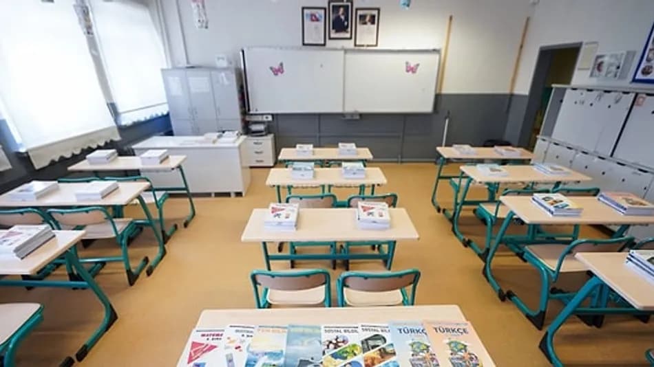 MEB'den Özel Okullarda Yabancı İsim Kararı