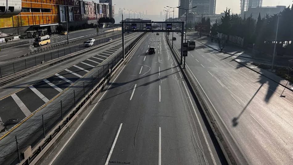 Bayram tatili öncesi İstanbul'da trafik yoğunluğu yüzde 2'ye kadar geriledi