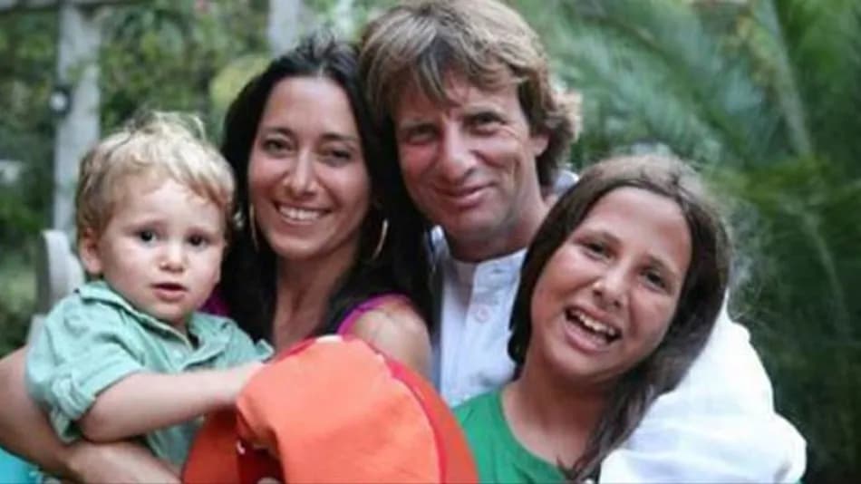 Kaya Çilingiroğlu, Hülya Avşar ve Feraye Tanyolaç Bayramda Aynı Karede Buluştu