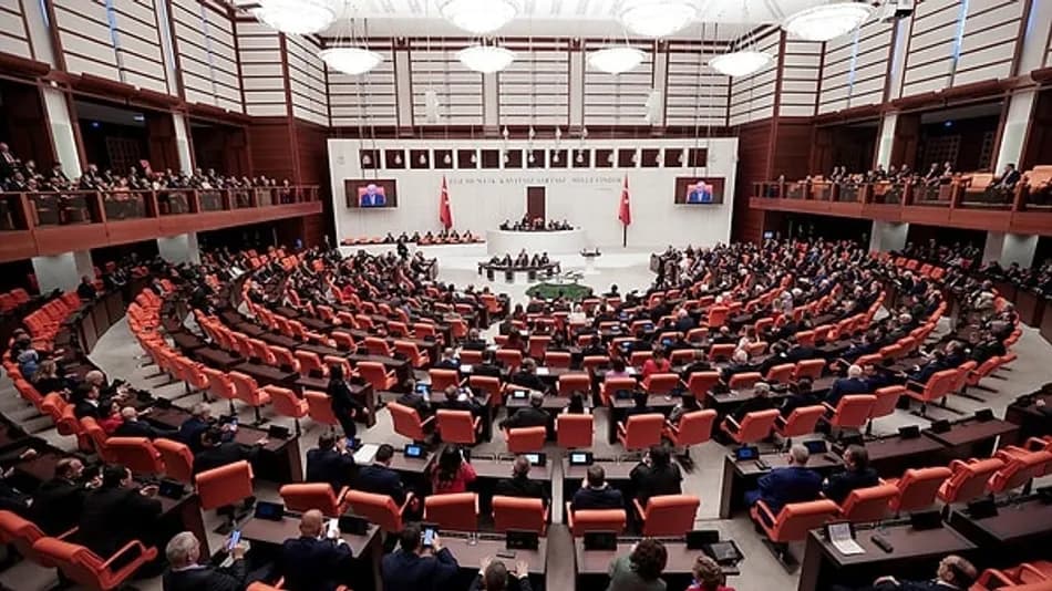 CHP’de toplu istifa iddiası: Yeni Parti’nin sandalye sayısı