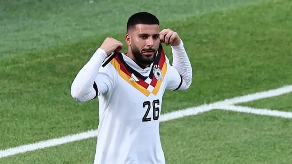 Deniz Undav tartışması: Tahir Sarıkaya’dan milli takım çıkışı