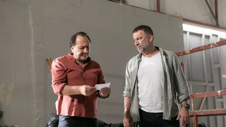 Arka Sokaklar sezon finali fragmanı kafa karıştırdı