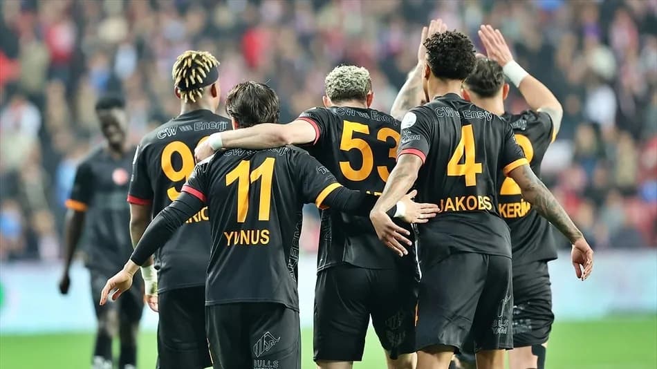 Galatasaray, Samsunspor Deplasmanında Öne Geçtiği Maçta Geriden Geliyor