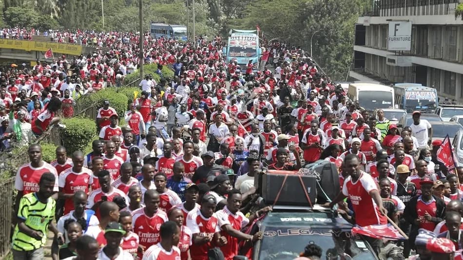 Nairobi’de Arsenal’in şampiyonluğu için büyük kutlama düzenlendi