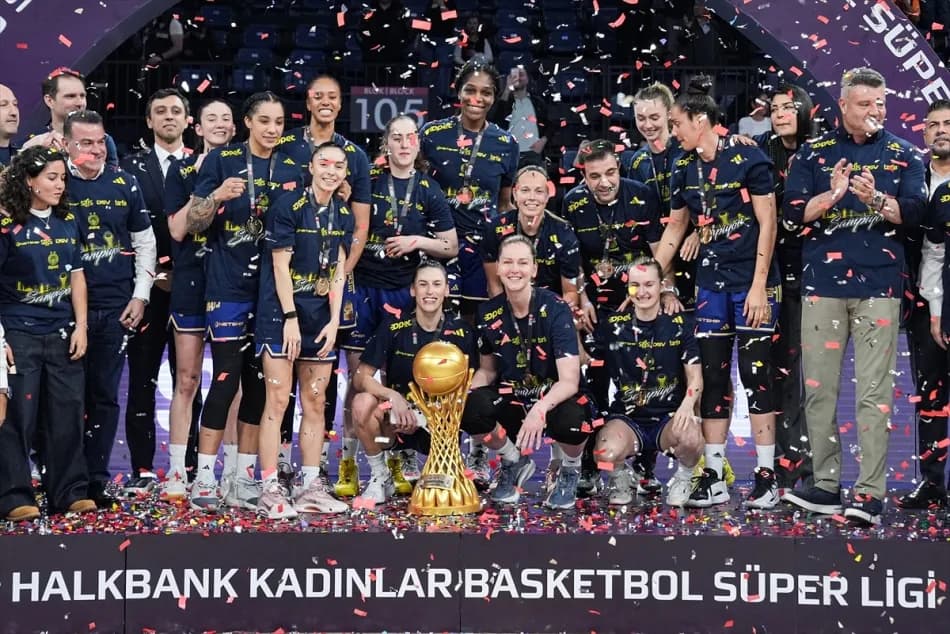 Fenerbahçe Opet, Kadınlar Basketbol Süper Ligi'nde 20. Şampiyonluğunu Kazandı